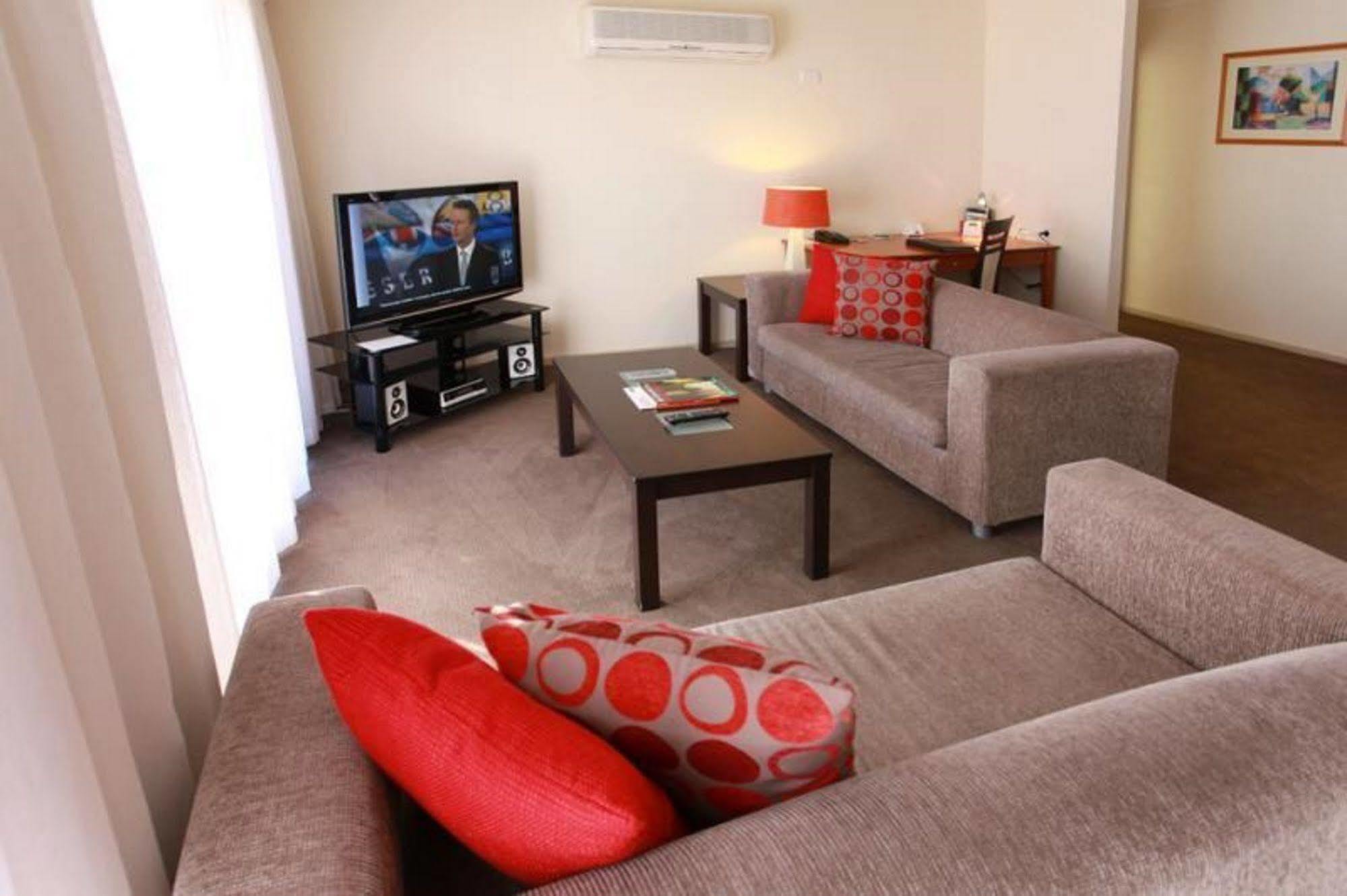 Aparthotel Quest Tamworth Zewnętrze zdjęcie